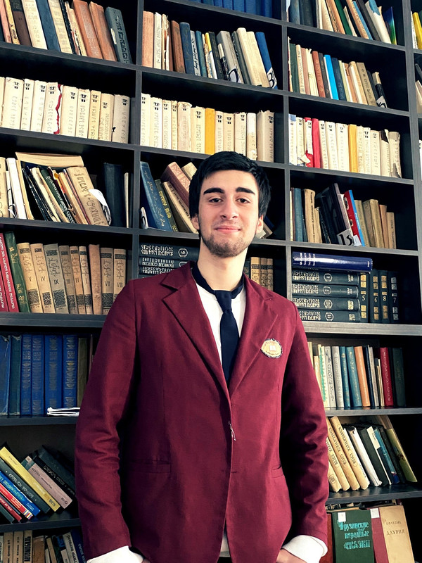 დავით ანდღულაძე