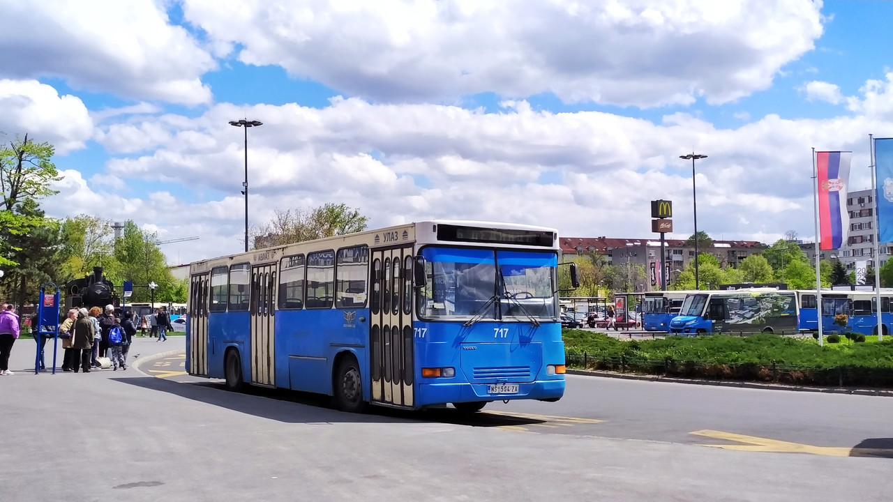 Volvo B10M / Neobus (1997/07) #717