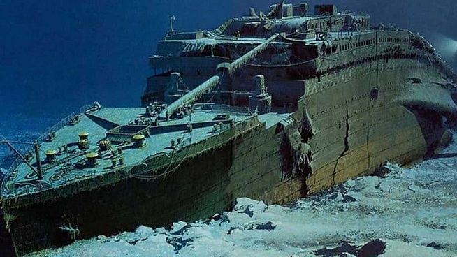Titanic - návrat k mizejícímu legendárnímu vraku / CZ