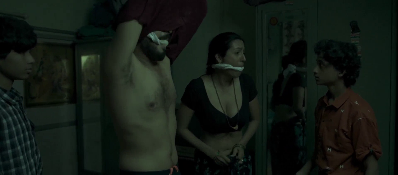 [Image: vlcsnap-2025-11-01-16h25m28s826.png]