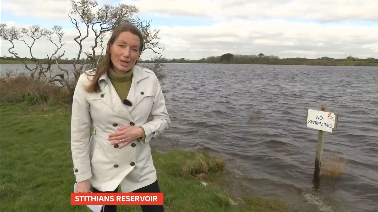 04.03 - 18.00.00 - ITV News West Country..ts_snapshot_09.59.914