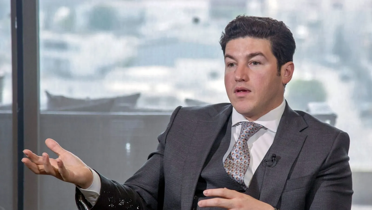 Rechaza Samuel García ser empleado de AMLO por apoyar sus reformas