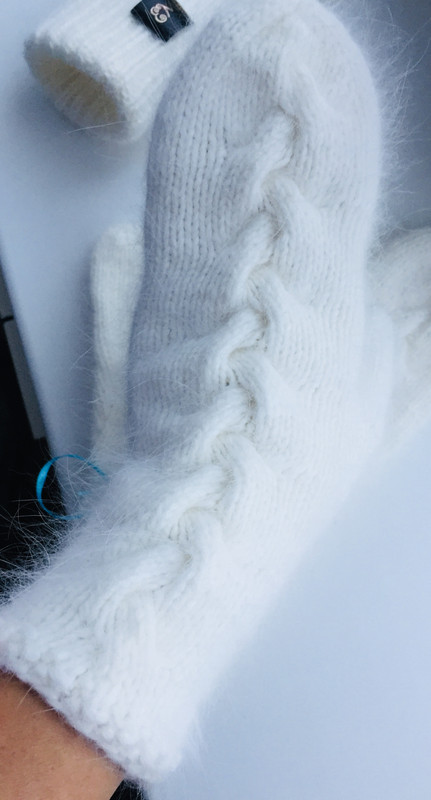 A937A0F3-AFFD-4A64-BE24-AD62704A1A3B