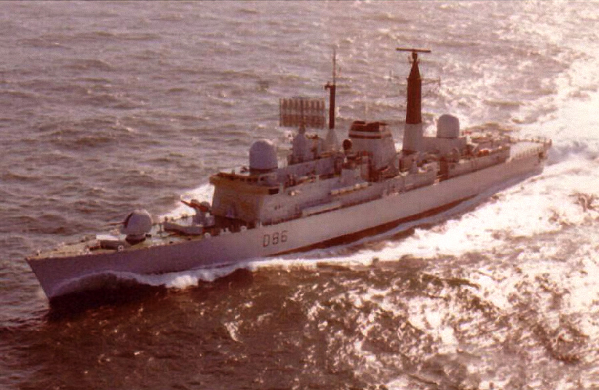 Birmingham (D.86)-15