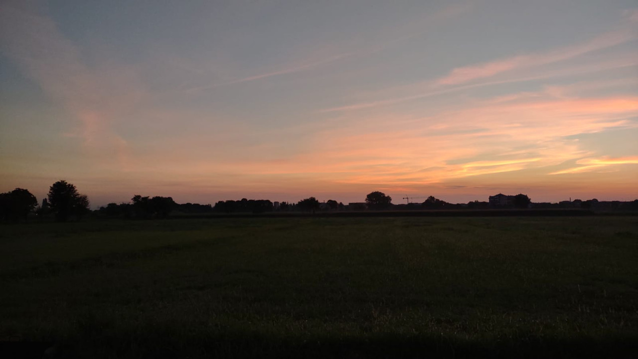 CF80DB4E-40BB-4D87-A4AB-DE5FF6DFAAAA