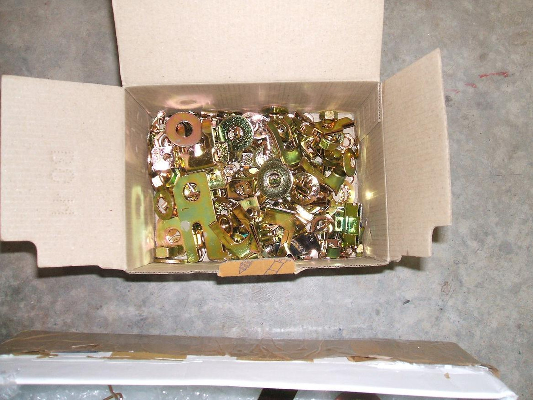 163 Visserie bichromatée