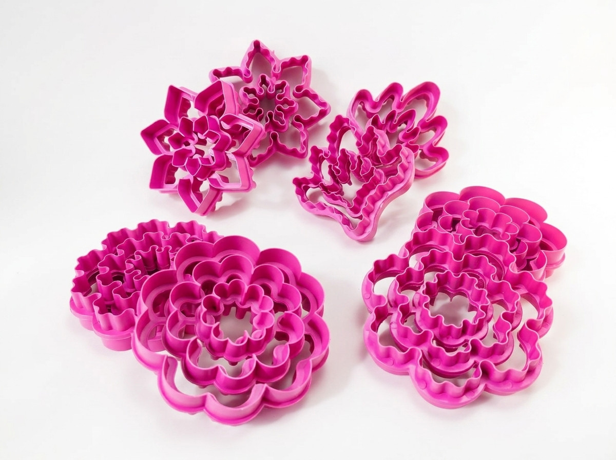 https://i.postimg.cc/gjRkQCHt/cortador-fondant-flores-pasta-flex