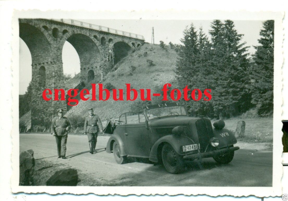 FAHRZEUG - KÜBELWAGEN - Kennzeichen IZ-174819   