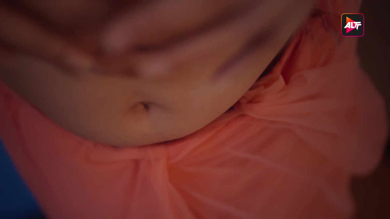 vlcsnap-2025-06-24-01h00m39s328