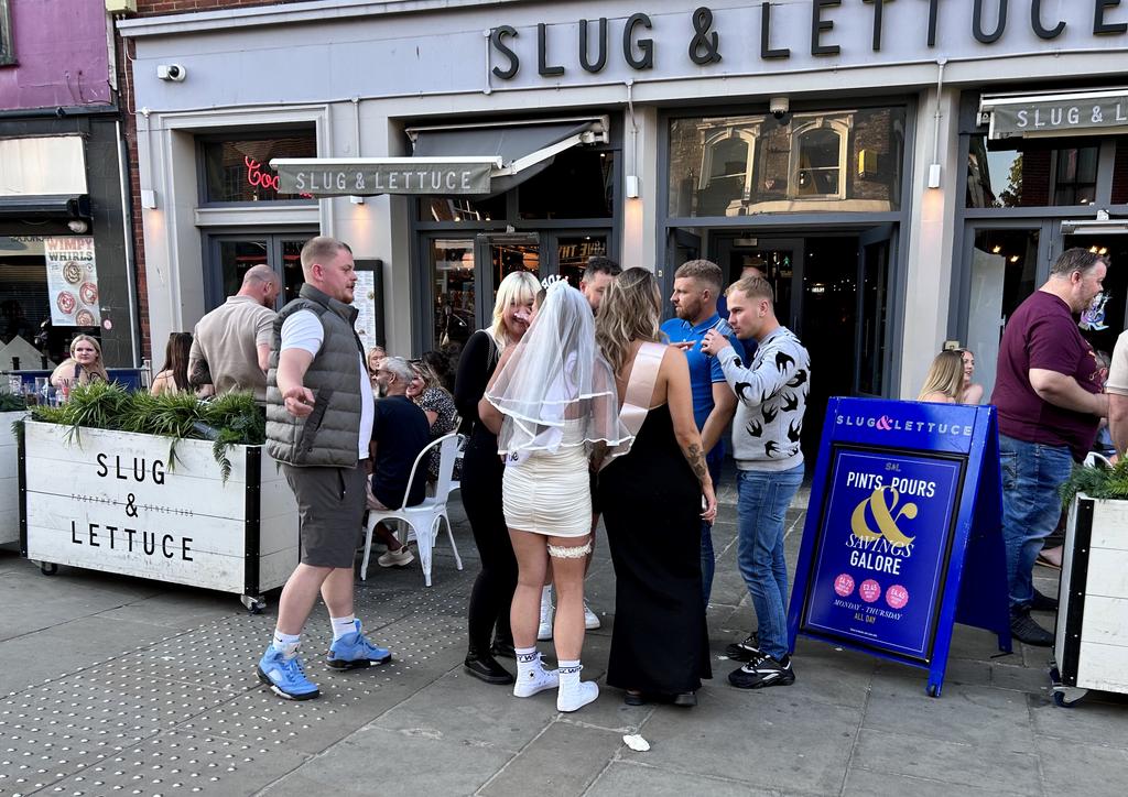 Пёстрая лента. Путешествие по сельским дорогам Англии в мае 2025 г.