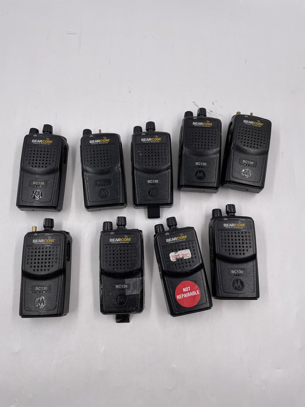 BEARCOM BC130 UHF TWO-WAY RADIOS LOT OF 9 AAH84KDJ8AA2AN