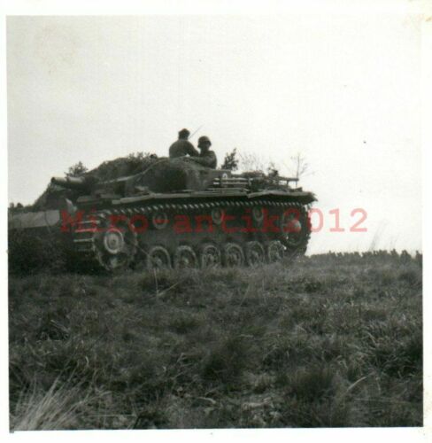 Original  Foto, 2. A.E.A.96, Sturmgeschütz Übung in Wischau, Tschechien, 1942 (2)