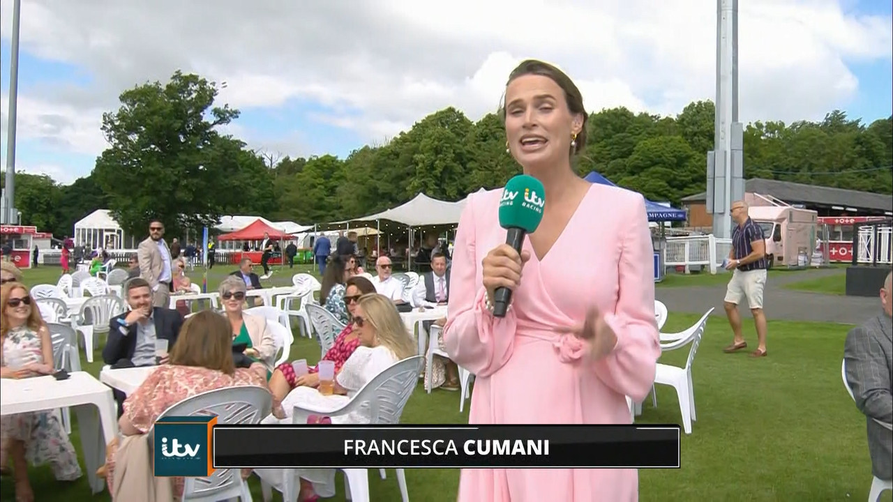 ITV Racing Live from Newcastle_20230701_11551430.ts_snapshot_00.02.49.293
