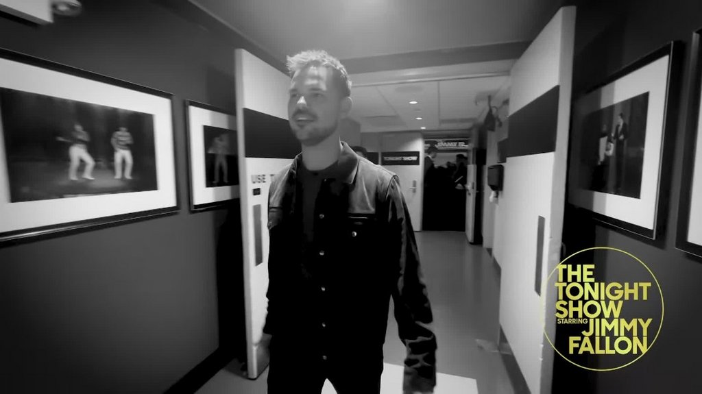 [Image: knr41l58ntoe.jpg]