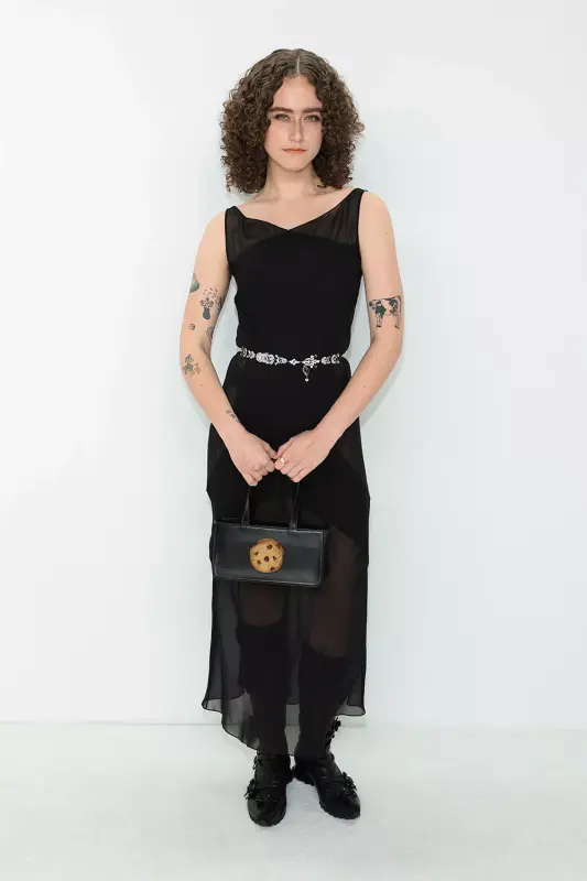 https://i.postimg.cc/ht0bnJxT/Ella-Emhoff-2022-CFDA-Awards-20221107-63-143c93e0efb34b64b65601107eef971e.webp