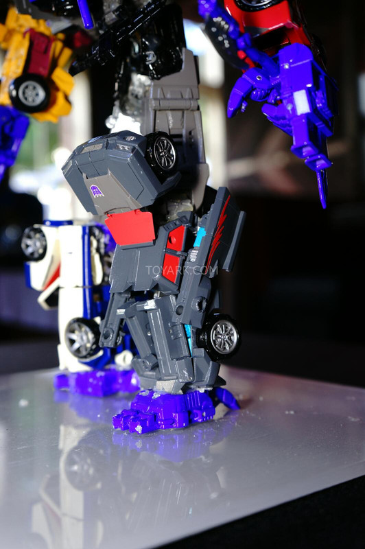 SDCC-2014-Hasbro-Transformers-Breakfast-035_1406