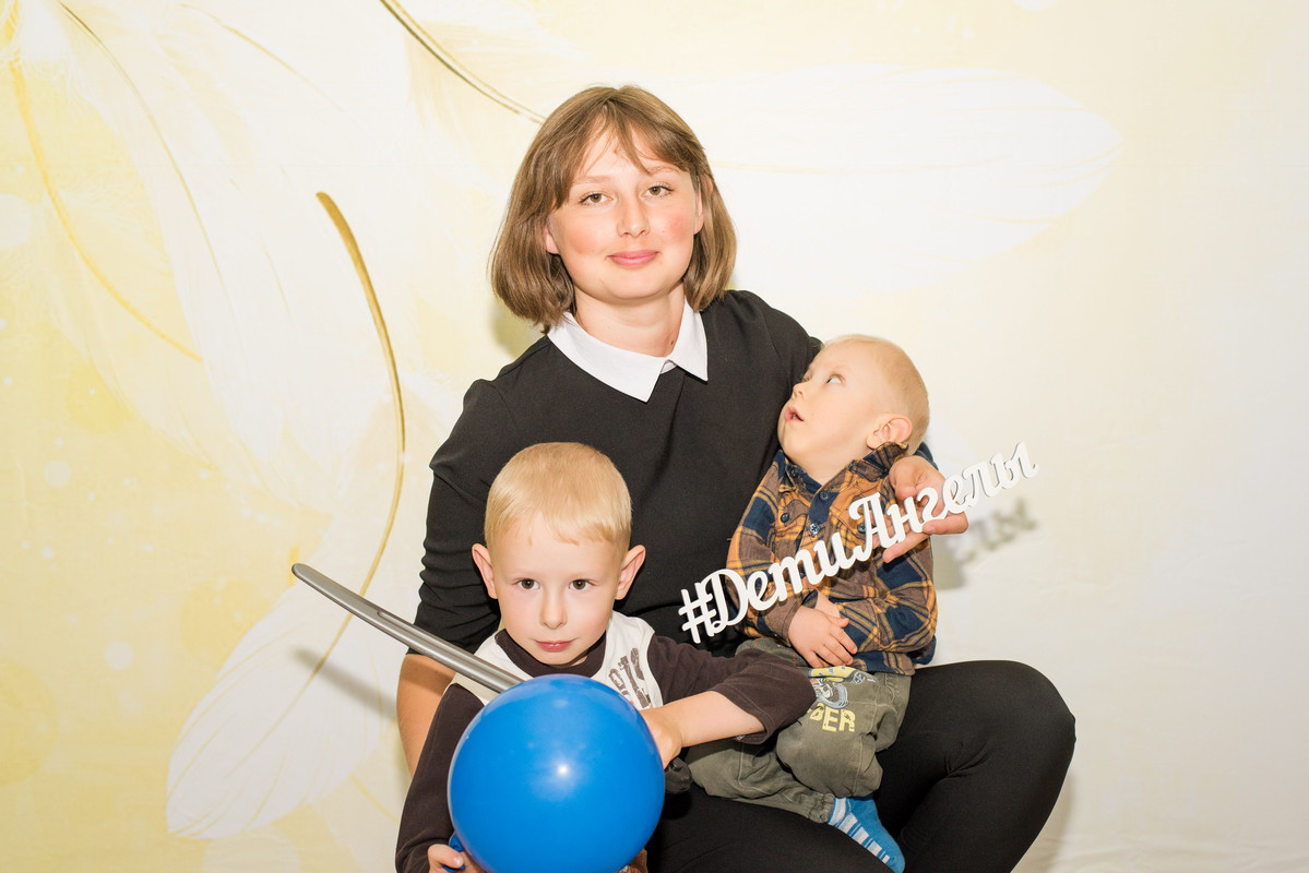 7D1BB5C7-03B7-4CA7-9929-B584D9589272