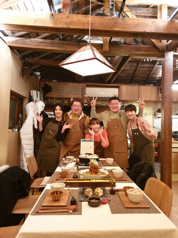 D4-B1-F5-CB-1-AF2-4-CE1-AFAE-75990730-B9