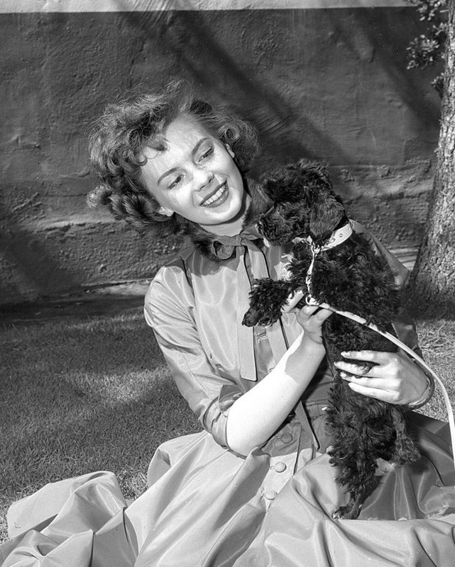 Natalie_Wood_md36