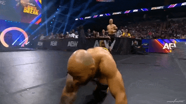 aew_20250514_ricochet_v_gowen2