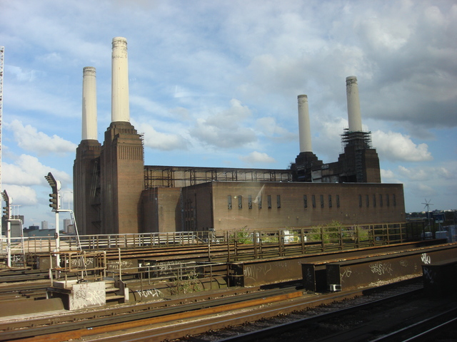 Battersea_Power_Station_1