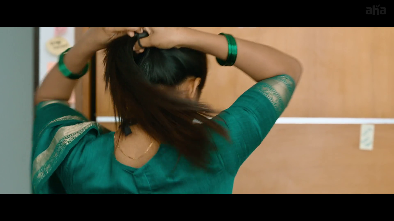 vlcsnap-2025-04-21-19h38m21s946