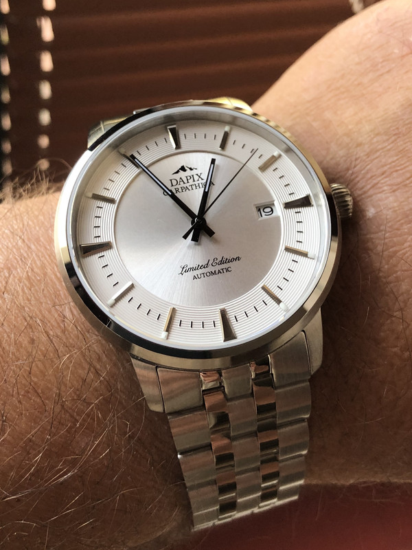 689516CD-2B79-4949-B0F4-2931884CA3AE