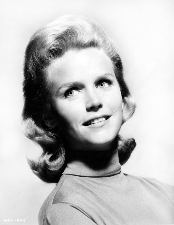 Lee_Remick_b05