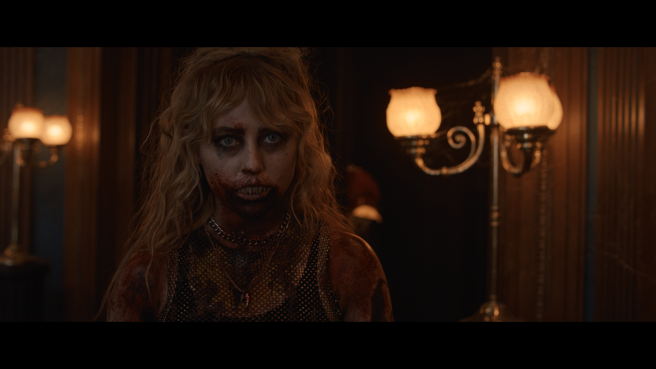 mpv-shot_Abigail.2024.2160p.UHD.BDRemux.HDR.DV.HEVC-Нечипорук_01_24_41_0010