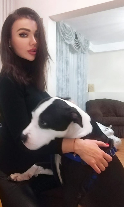 61FE726D-9EFC-4E8E-B25E-AD3DAA8431BC