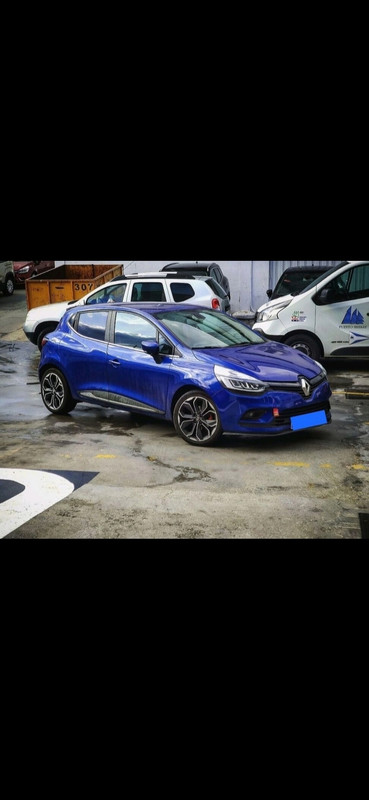 Screenshot_2020-04-18-01-00-17-059_com.miui.gallery