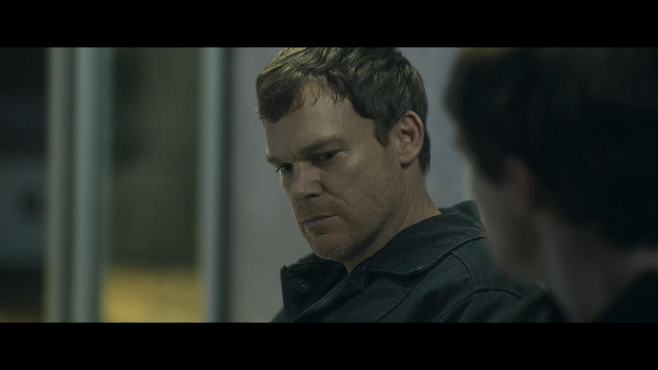 Dexter.S09E01.Cold.Snap.1080p.AMZN.WEB-DL.DDP5.1.H.264-NTb.mkv_snapshot_54.11_[2021.11.10_09.05.40]
