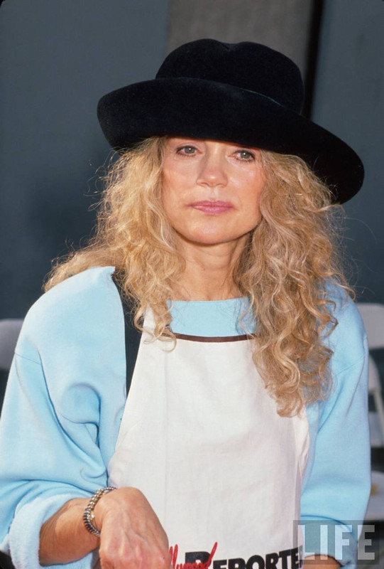 Dyan_Cannon_a23