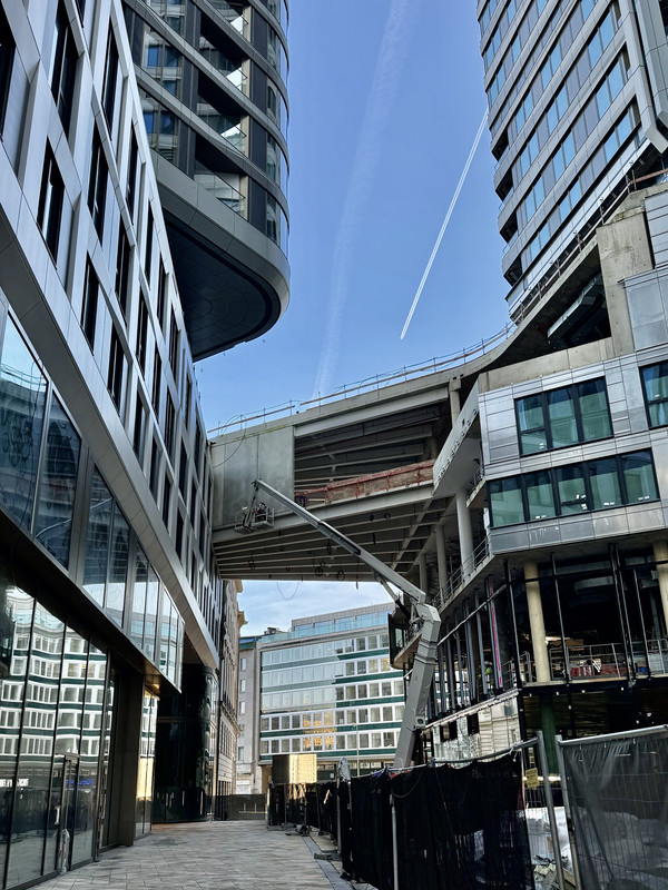 9C21D2B6-F589-47CD-8D29-4DC876594004_1_201_a