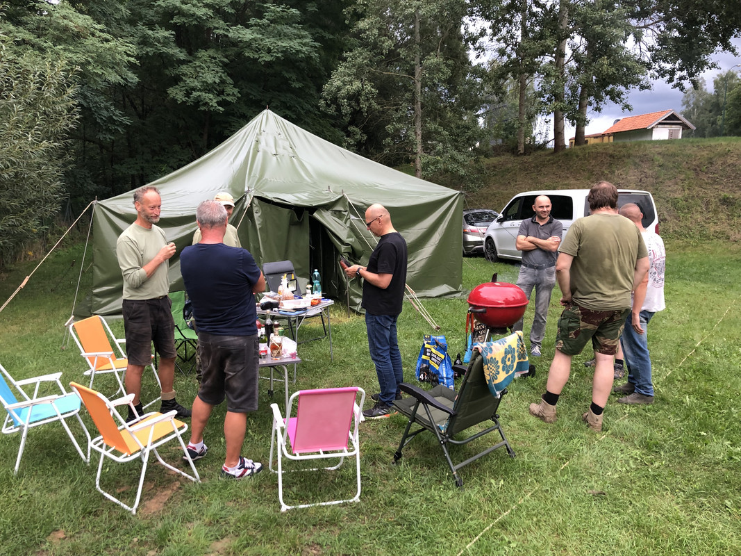 1F06EFE3-2DF1-4624-A641-8AA130C76F48