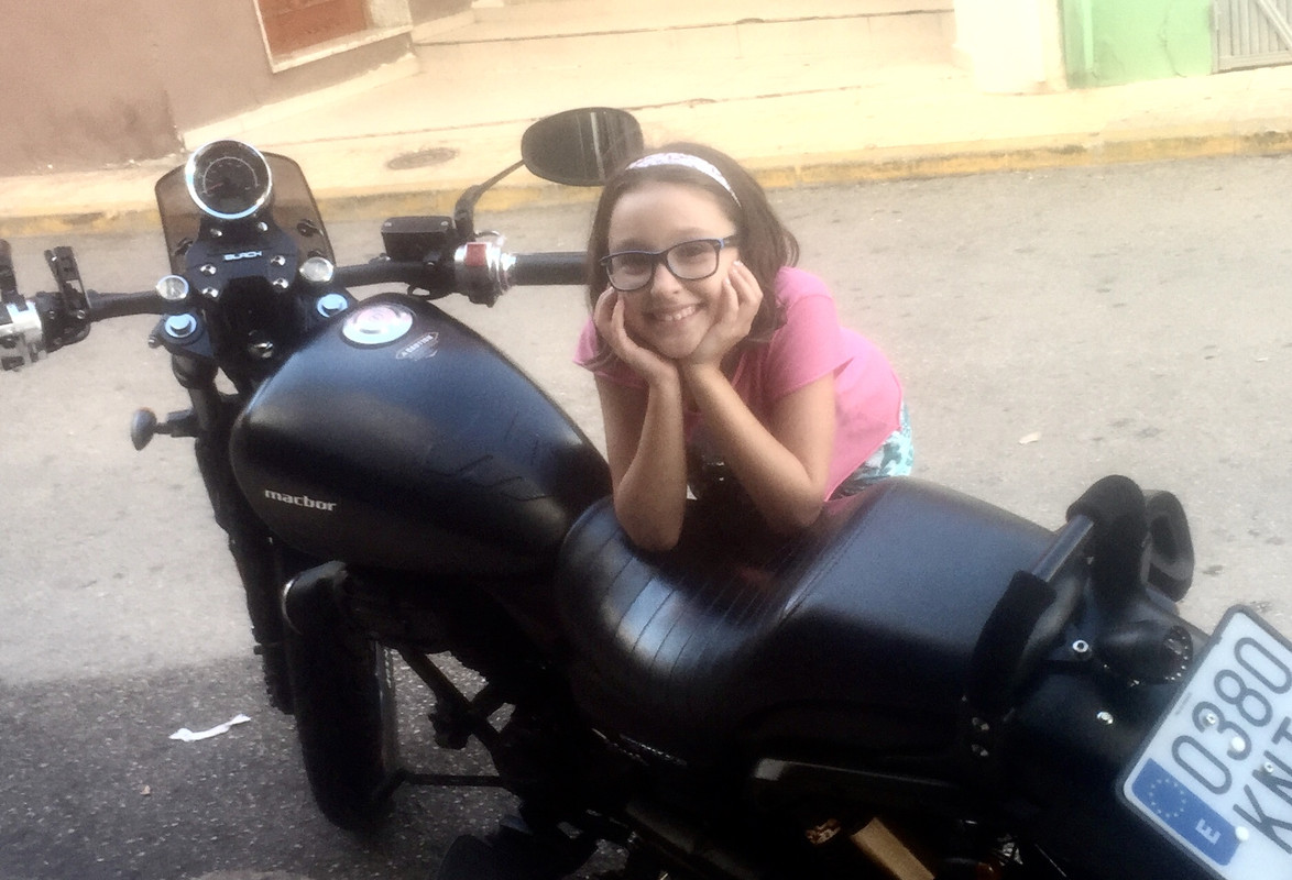 7AB4004D-FB67-4F80-B216-4720ACA78698