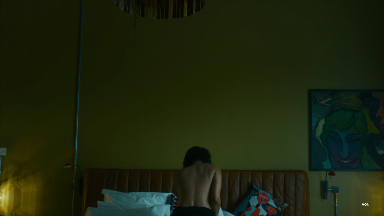 Inside Edge S02_4K_PART I.mkv_snapshot_01.43_[2021.06.21_19.18.18]