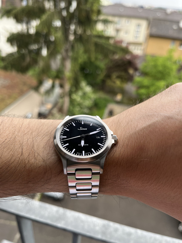 8E32C46C-6CA6-4064-84D4-BE2C0E15D95A