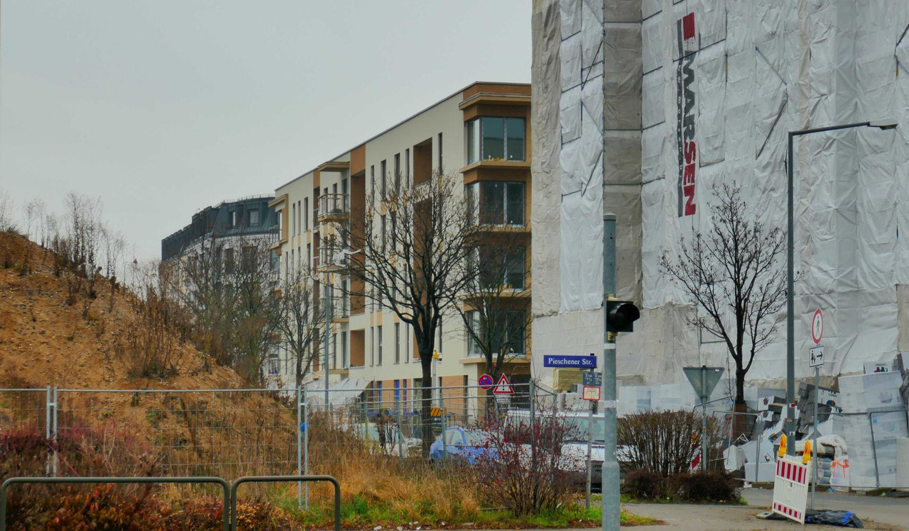 Bild: https://i.postimg.cc/htG3hz09/P1330135.jpg
