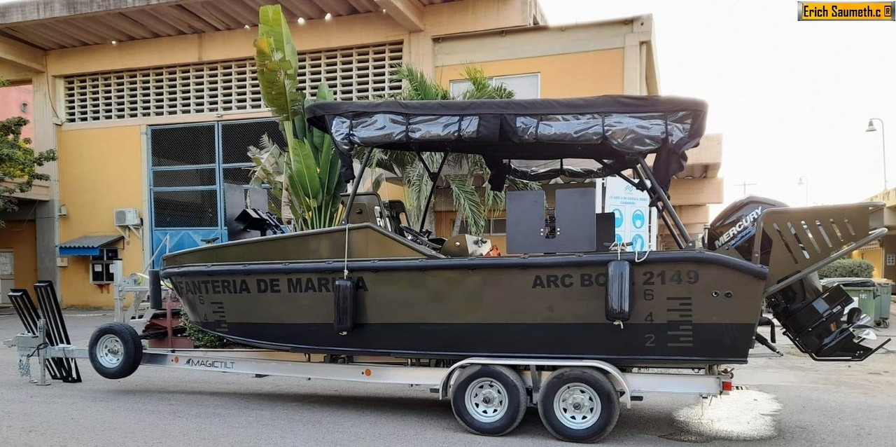 La Armada de Colombia incorpora seis nuevos botes de combate fluvial