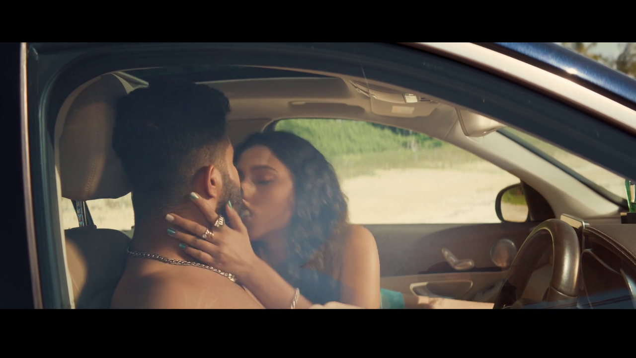 vlcsnap-2023-10-15-16h36m41s281