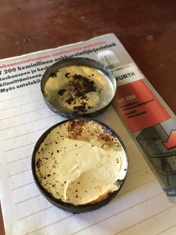 5B70C328-3354-473A-BC72-570A19A61BA9