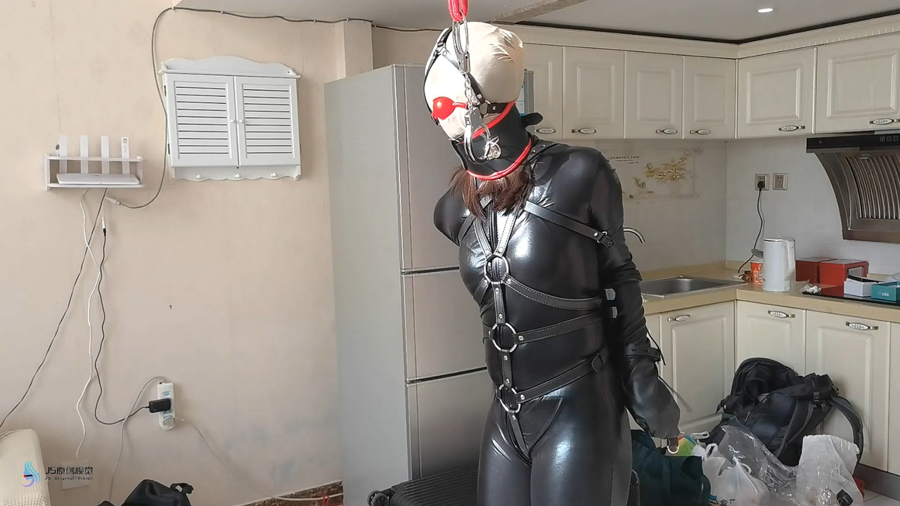 JS原创 诱捕女特工.mp4_20230808_092511.936