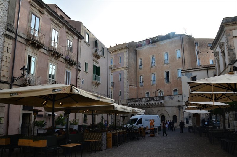 SIRACUSA-26-4-2019 - Italia y sus pueblos-2018/2019/2023 (123)