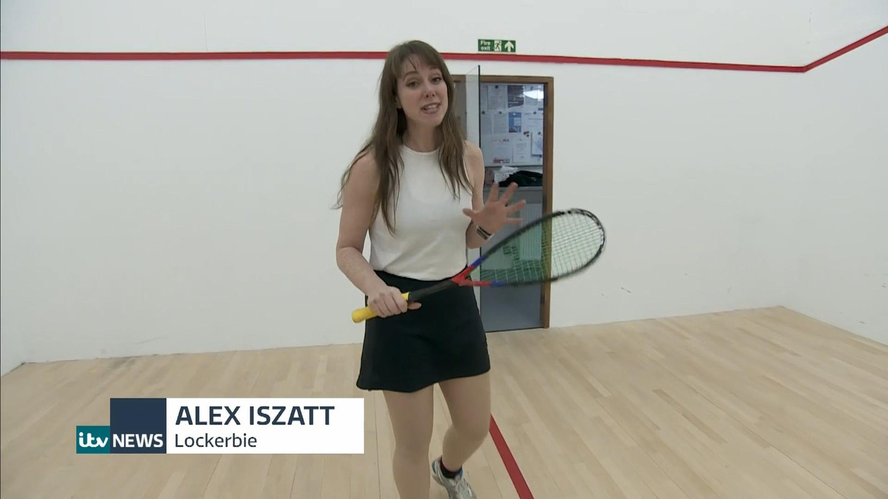 Alex Iszatt 081221.mp4_snapshot_00.27_[2021.12.08_23.32.38]