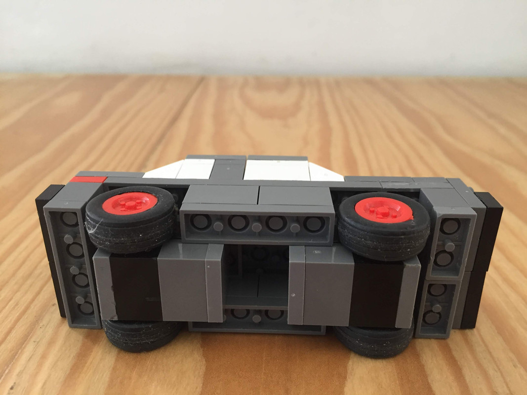 COCHE-SEDAN_TENTENTE_04