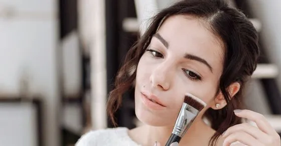 Why Beginners Need Makeup Hacks
