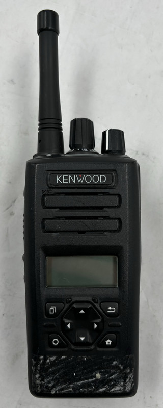 KENWOOD NX-3300-K2 NEXEDGE UHF DIGITAL TRANSCEIVER PORTABLE RADIO WITH BATTERY