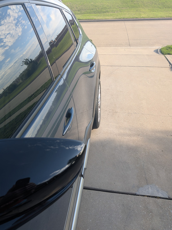 PXL 20260420 231118197