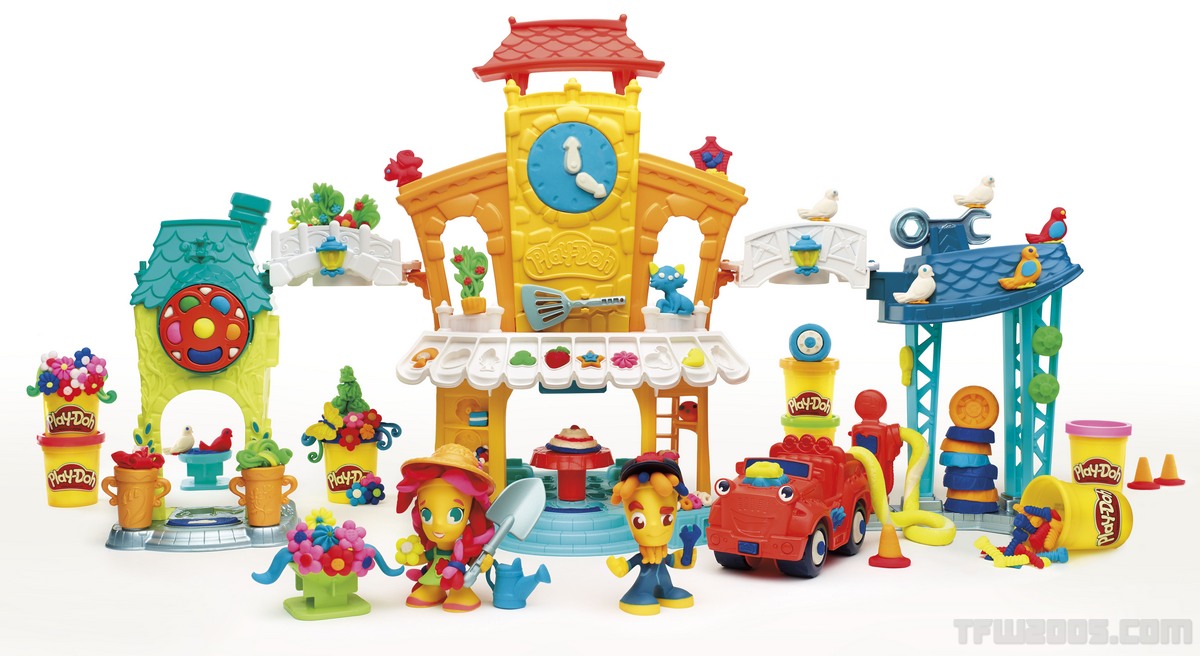 Play-Doh_Town_3_in_1_Town_Center_Playset_Front